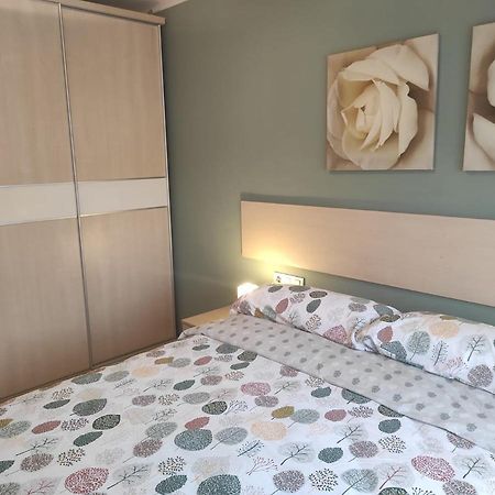 Apartamento En Viladecans Cerca Del Aeropuerto Eksteriør billede