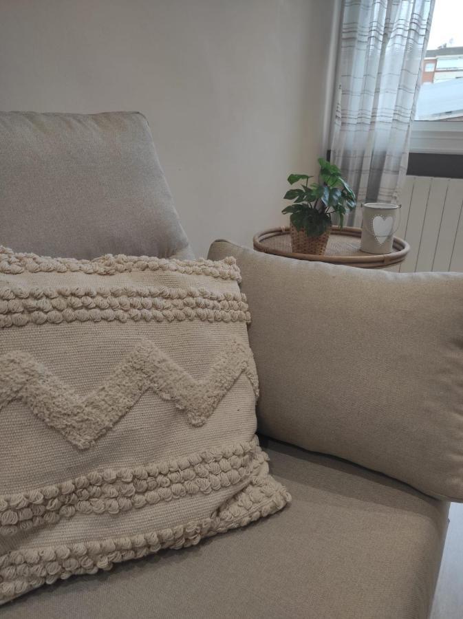 Apartamento En Viladecans Cerca Del Aeropuerto Eksteriør billede