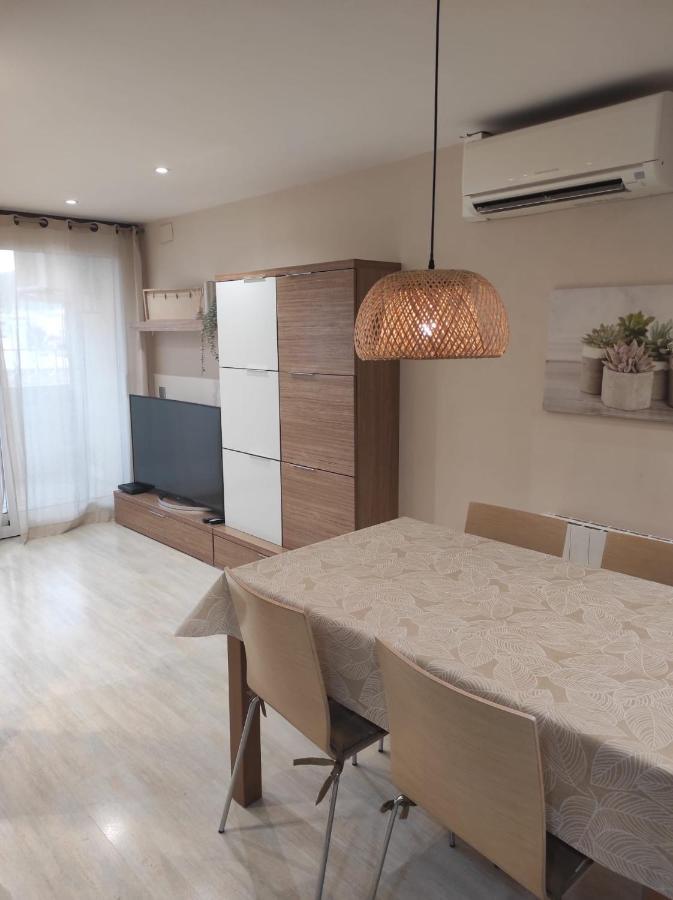 Apartamento En Viladecans Cerca Del Aeropuerto Eksteriør billede
