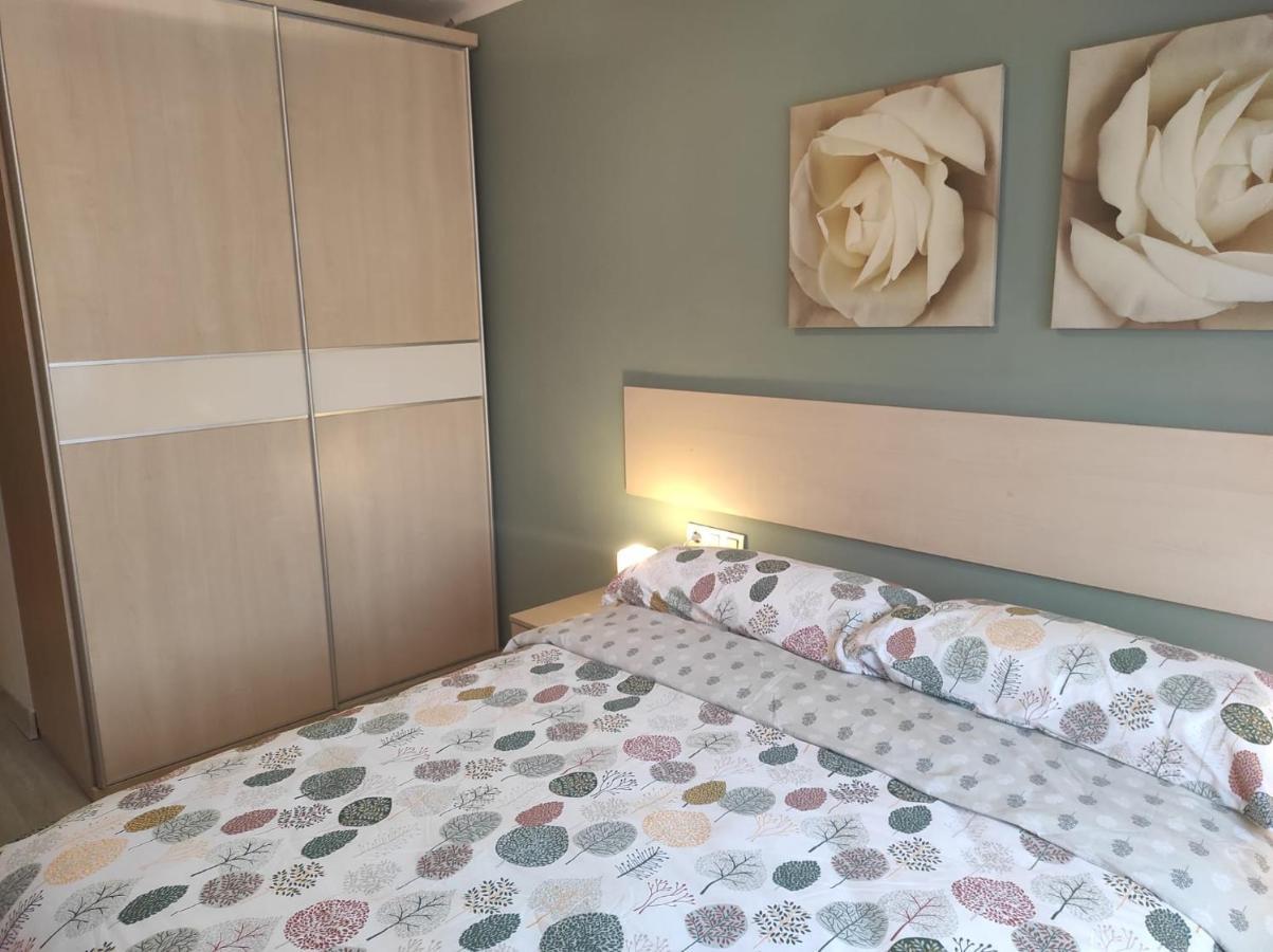 Apartamento En Viladecans Cerca Del Aeropuerto Eksteriør billede