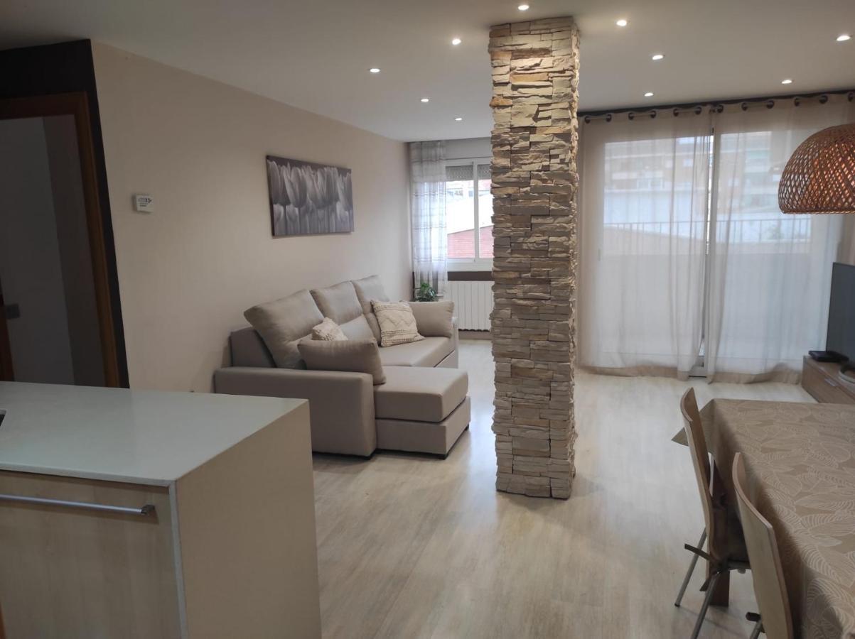 Apartamento En Viladecans Cerca Del Aeropuerto Eksteriør billede