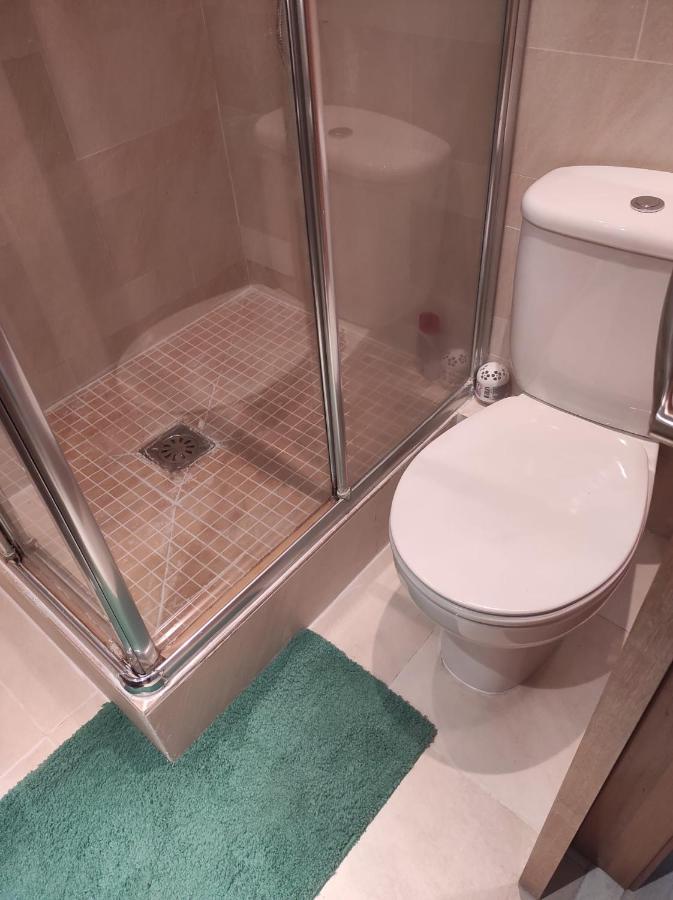 Apartamento En Viladecans Cerca Del Aeropuerto Eksteriør billede
