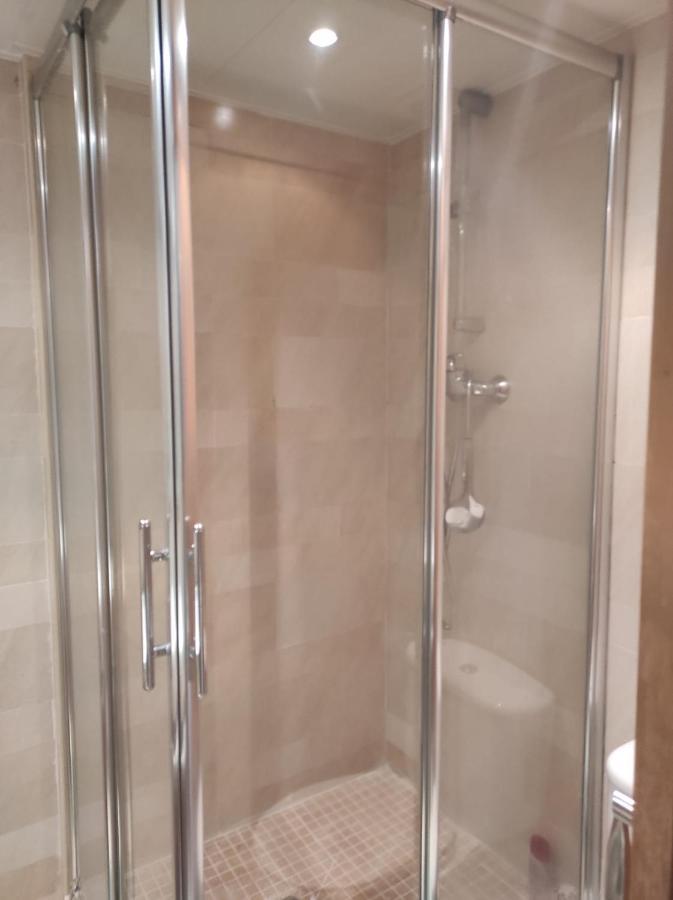 Apartamento En Viladecans Cerca Del Aeropuerto Eksteriør billede